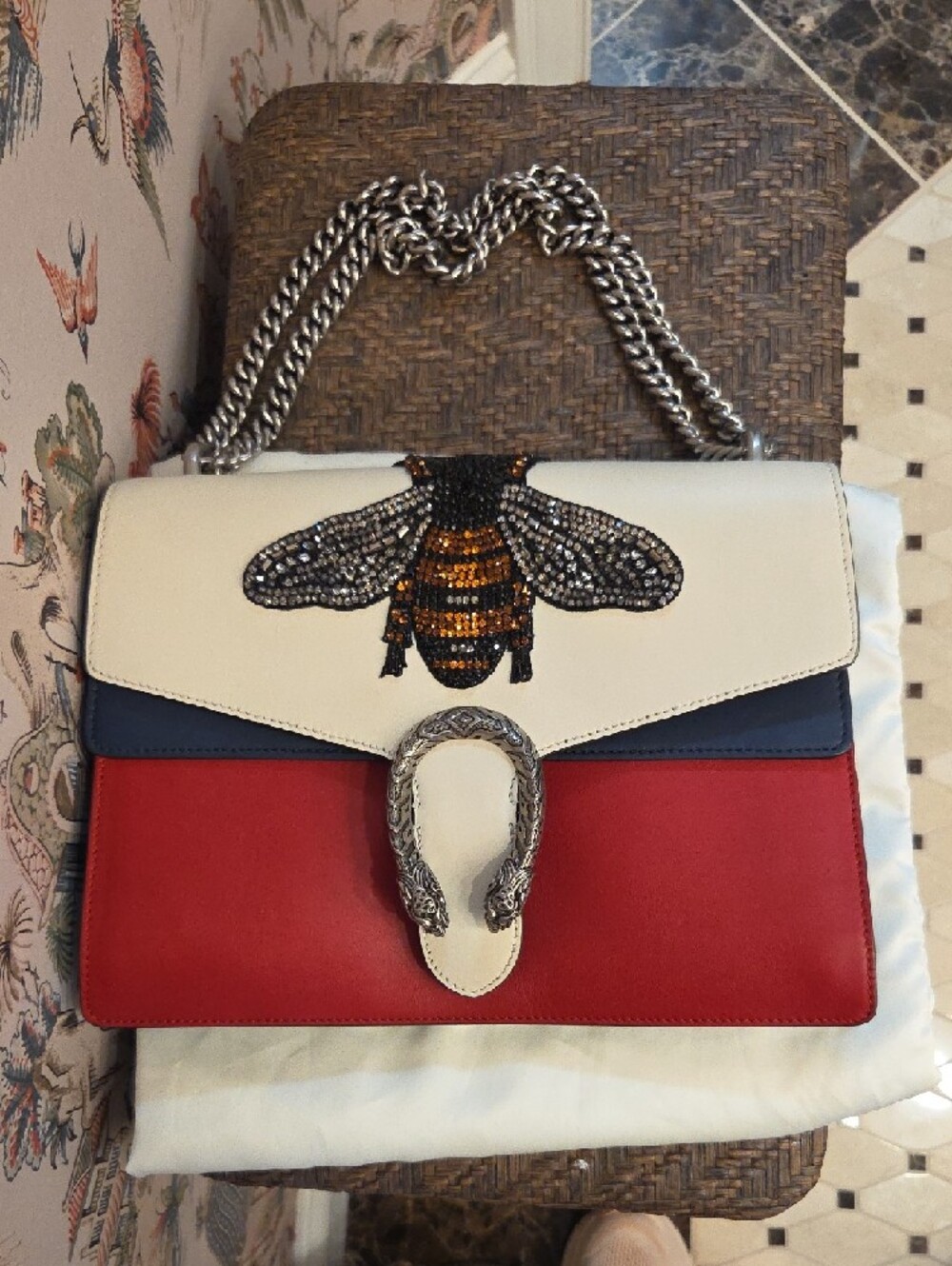 Gucci Red/White/Blue Leather Bee Embroidered Medium Dionysus Bag - Picture 10 of 10
